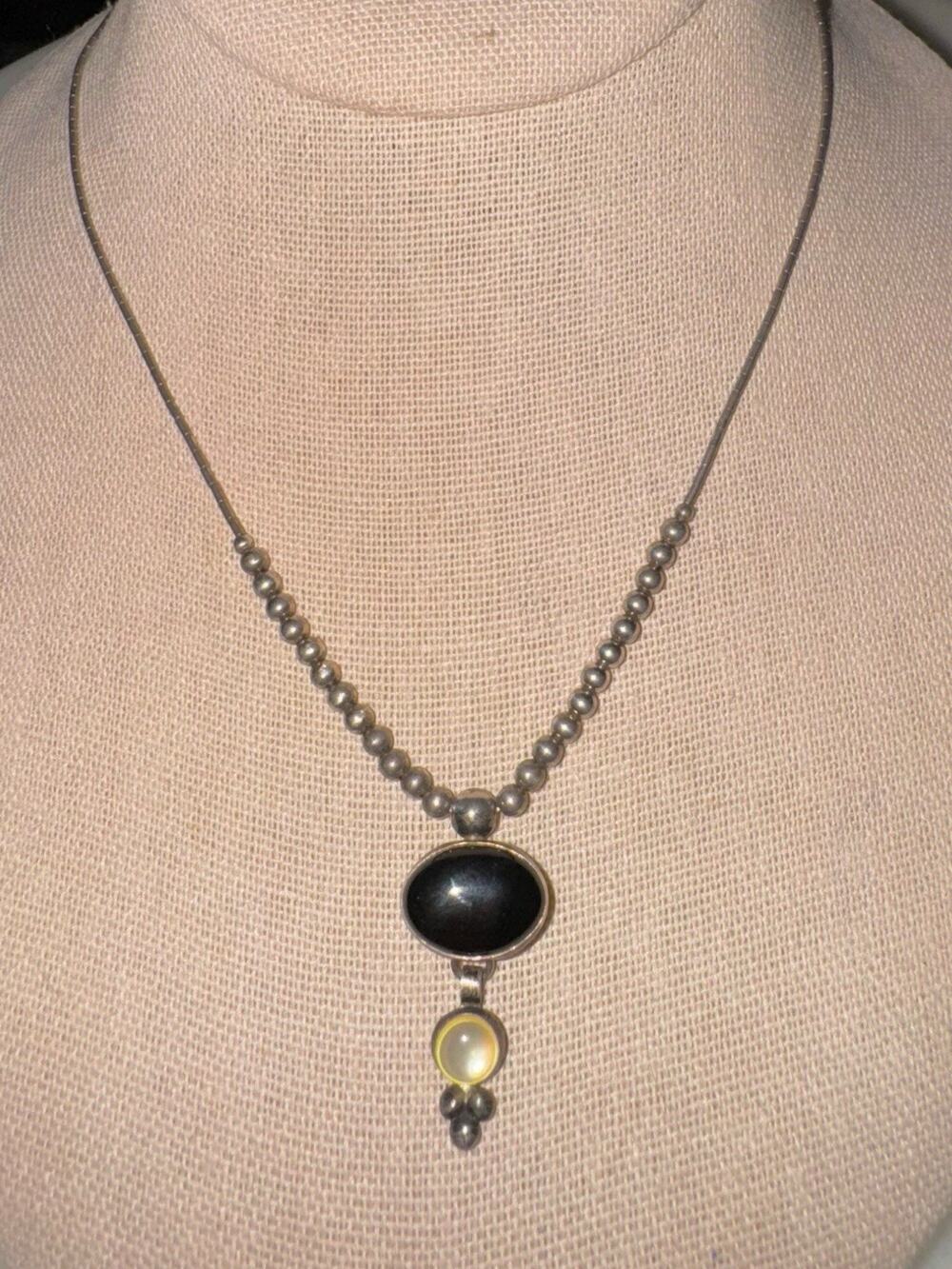 Vtg Carolyn Pollack American West Q.T Necklace Onyx Oval Cabochon Moonstone Drop